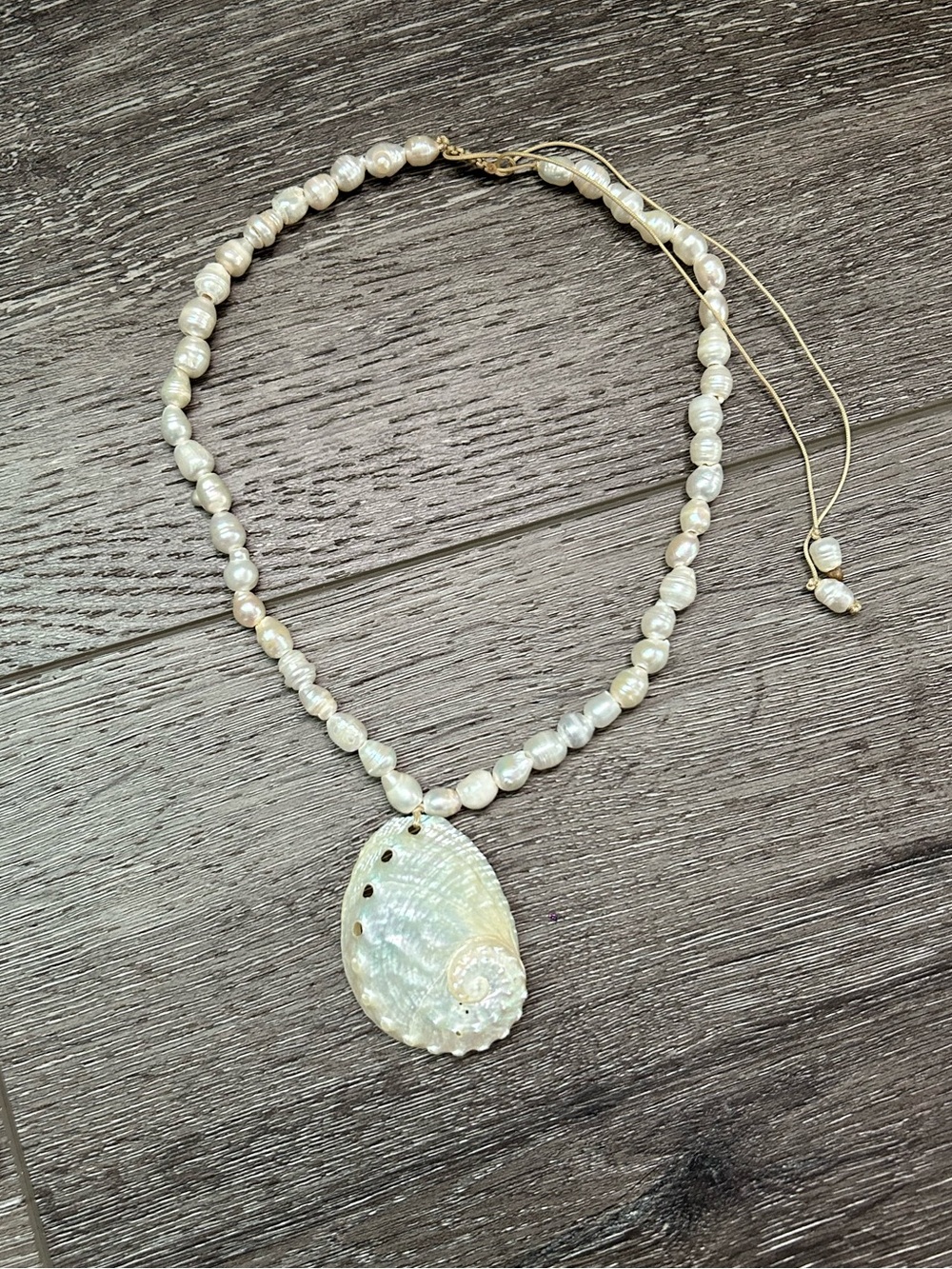 Girl Loves Sea Abalone Pearl Pendant Shell Necklace